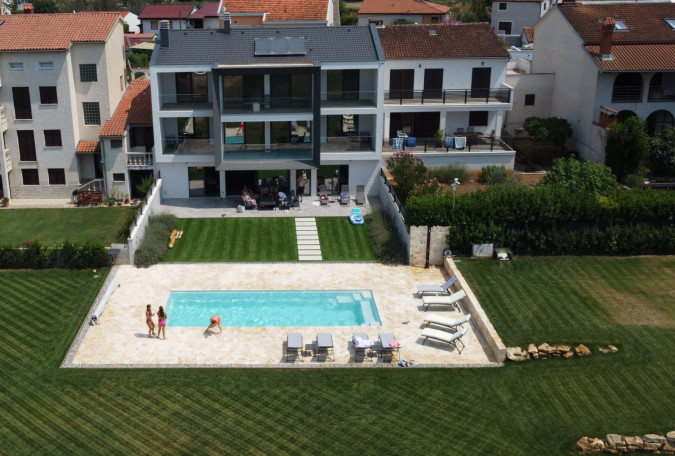 Izrada web stranice putem Apartmanice za valbrione.com