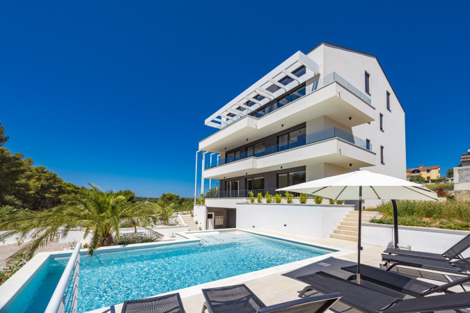 Izrada web stranice putem Apartmanice za villa-pollentia.com